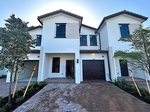 Building Photo - 229 SW 159th Way