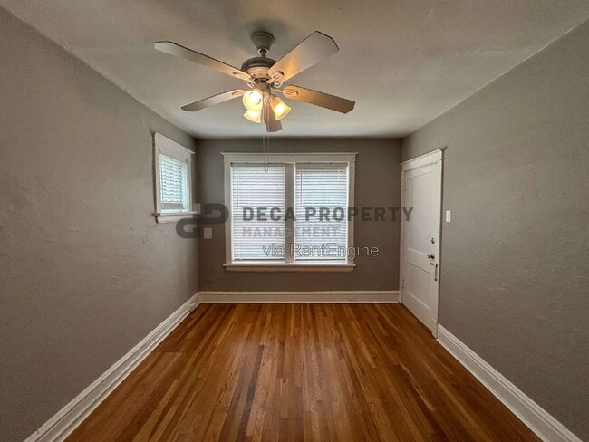 Building Photo - 6826 Waldemar Ave