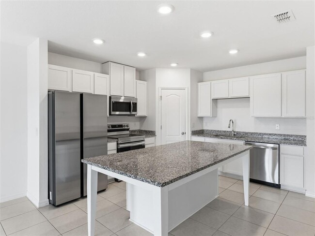 Building Photo - 32156 Pond Apple Bnd