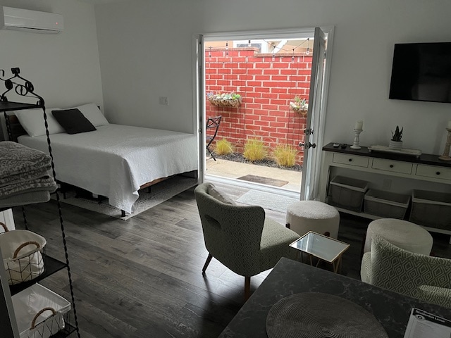 Foto del edificio - 8322 Ramsgate Ave