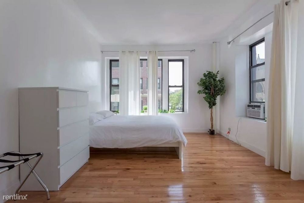 Foto principal - 280 Malcolm X Blvd