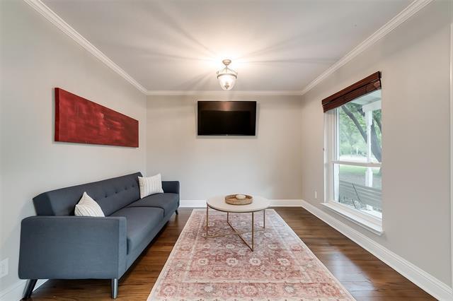 Foto del edificio - 3808 Shorecrest Dr