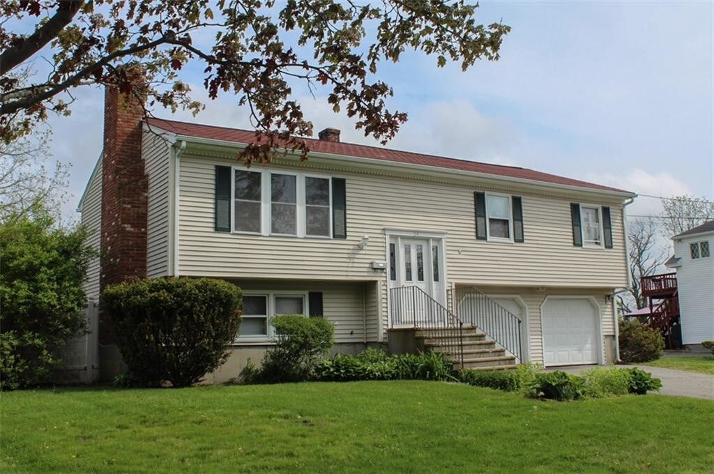 Primary Photo - 34 Dimond Ave