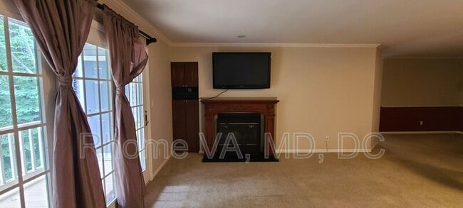 Photo - 7507 Ashby Ln Apartment