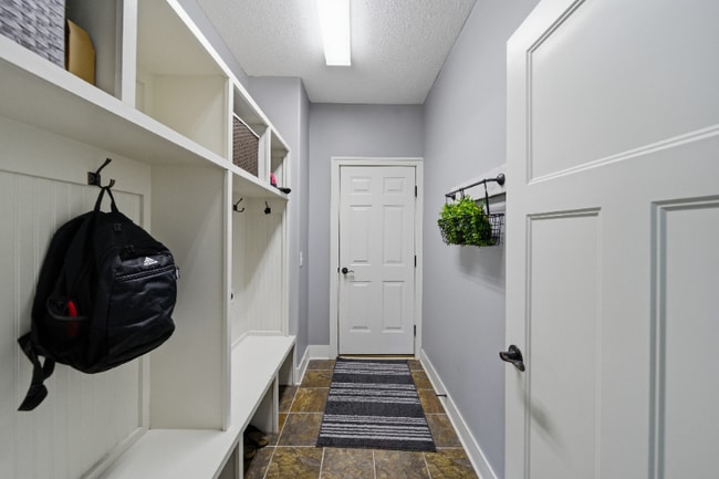 Building Photo - 10603 S 213th St