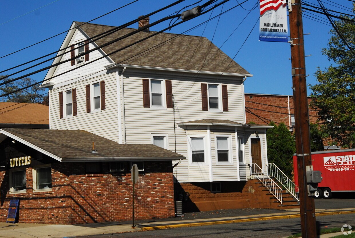 Foto del edificio - 134 Westfield Ave