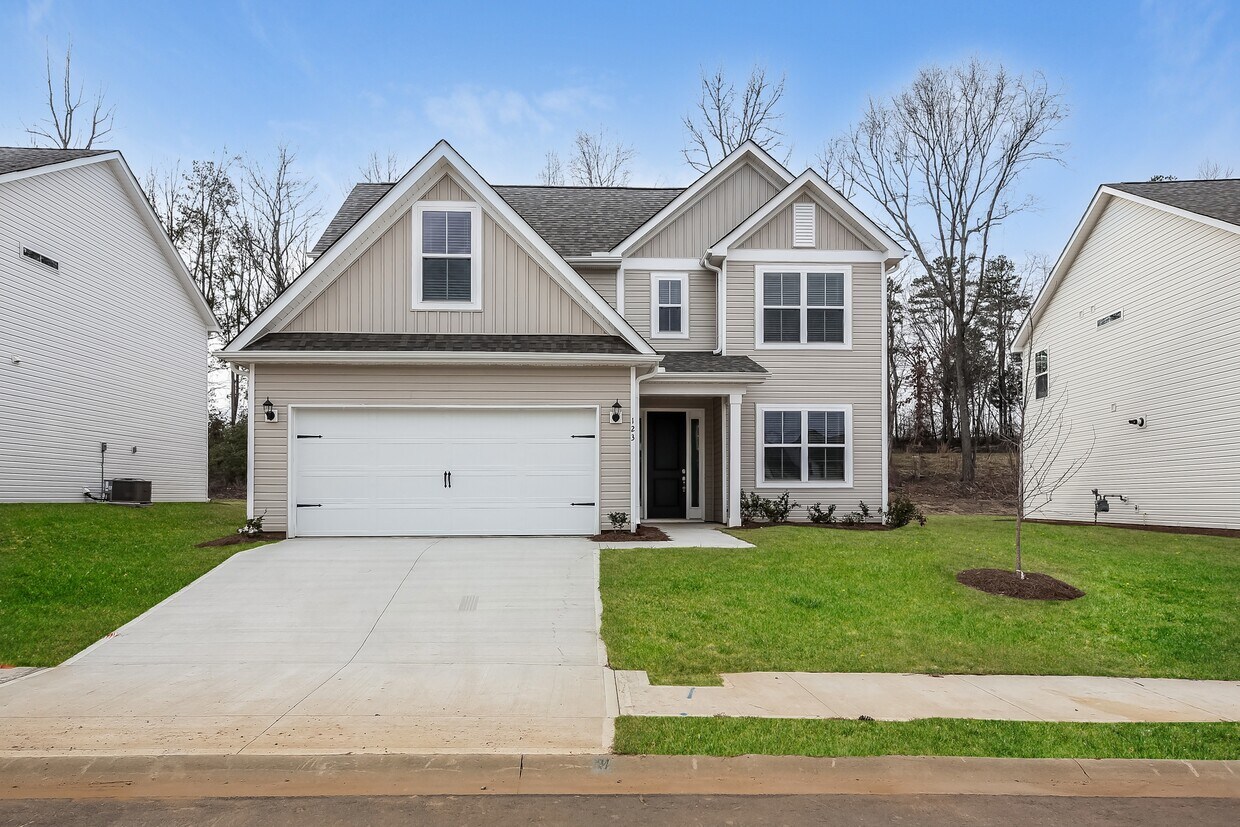 Primary Photo - 200 Bosa Ln