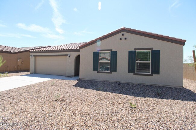 Foto del edificio - 1517 E Desert Breeze Dr