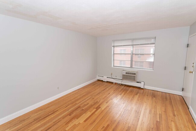 Foto del edificio - 378 Park Rd