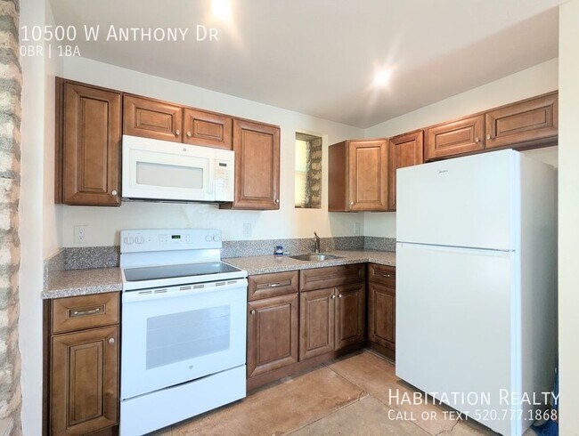 Building Photo - Saguaro Desert Studio/1Bath Guesthouse Ret...