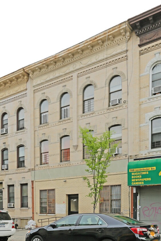 Building Photo - 705 Knickerbocker Ave