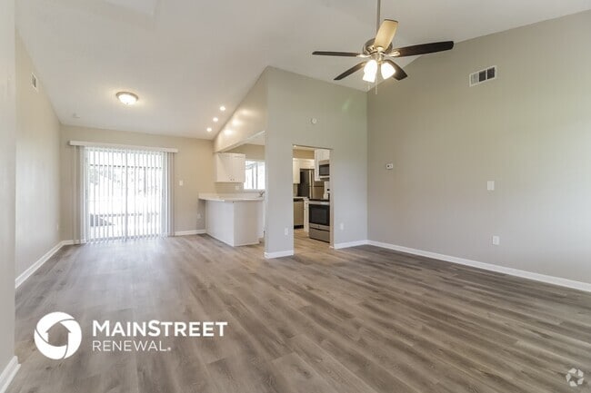 Building Photo - 810 Amidon St