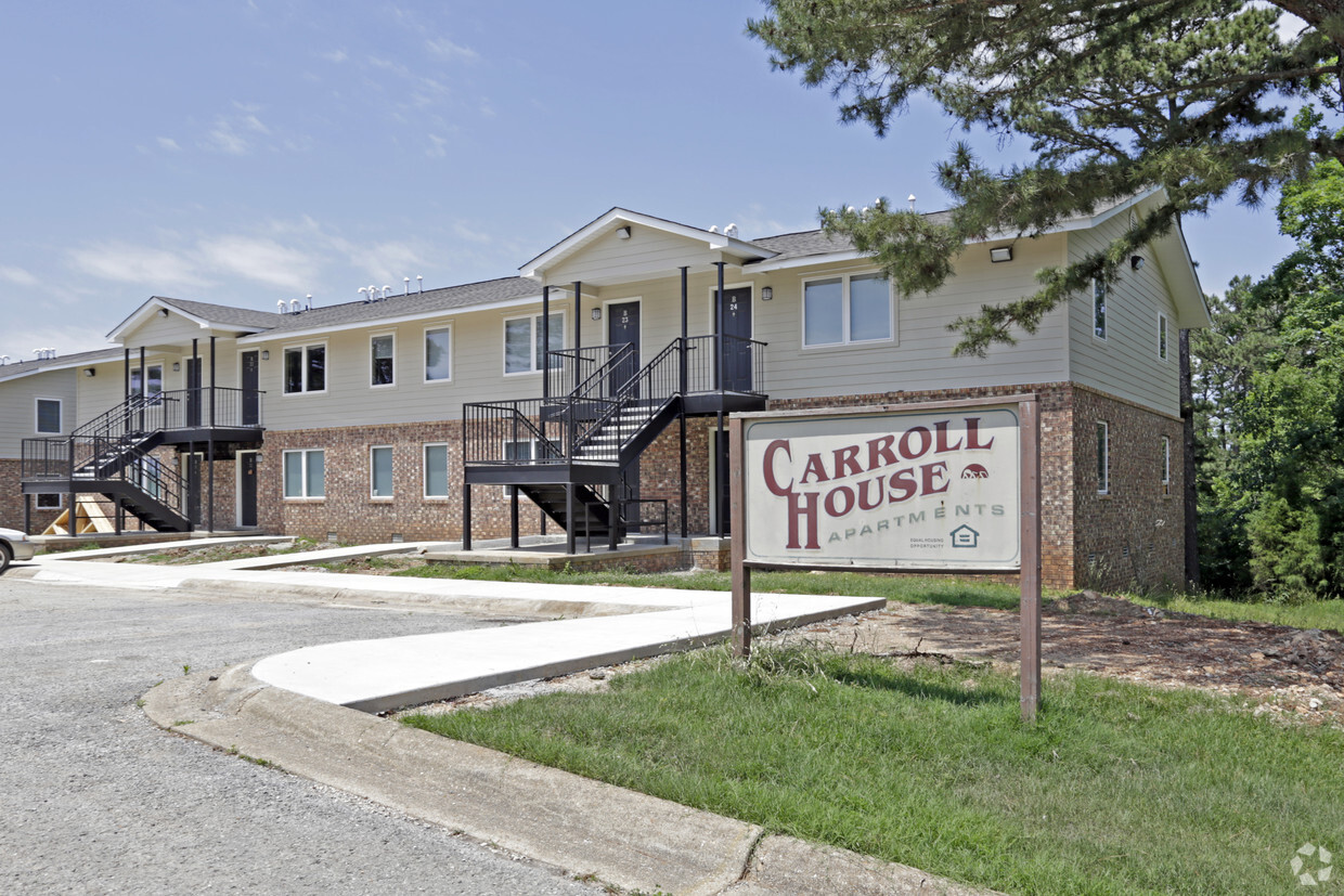 Primary Photo - Carroll House