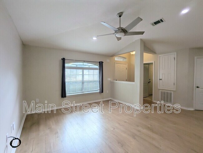 Building Photo - 5760 Jade Moon Cir