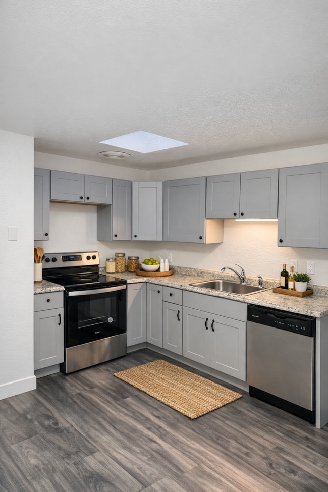 Photo - 4300 NE Sunset Blvd Apartment