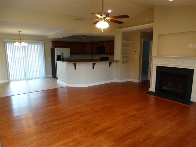 Building Photo - 607 Bost Crossing