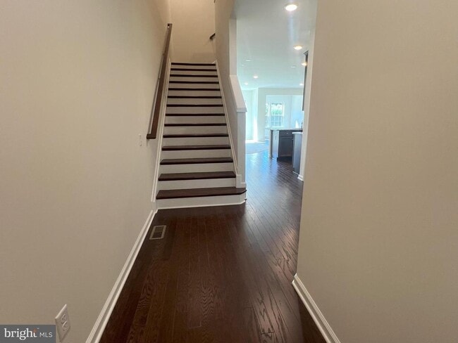 Building Photo - 312 Milton Stamp Dr