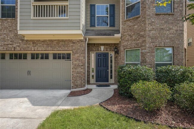 Foto del edificio - 3453 Fallen Oak Dr