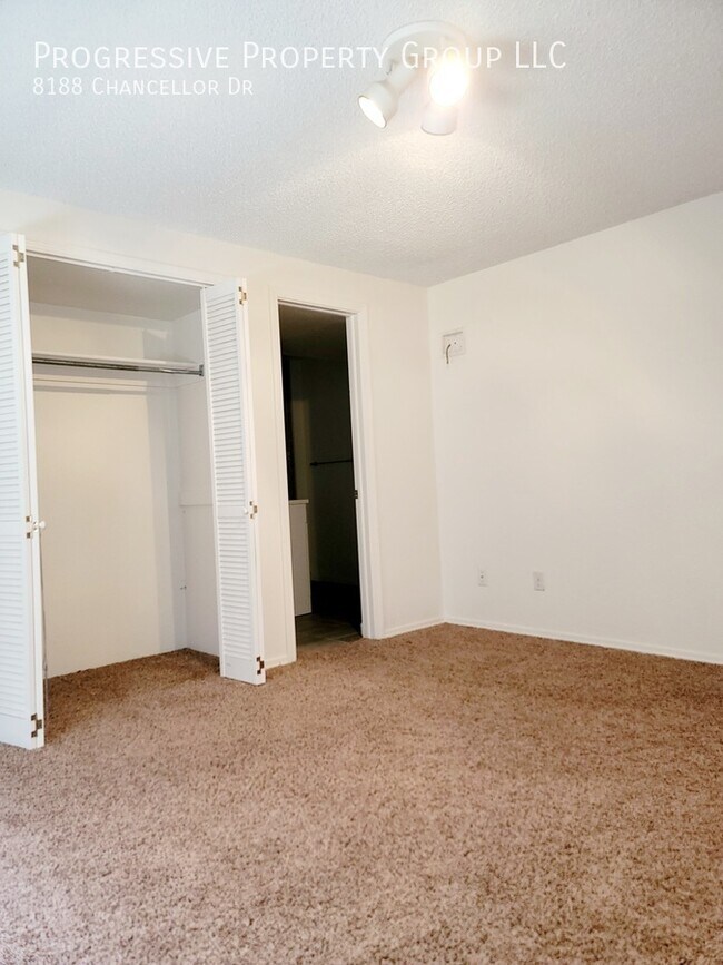 Building Photo - Beautiful 3-Bed, 2-Bath Home in Briargate ...