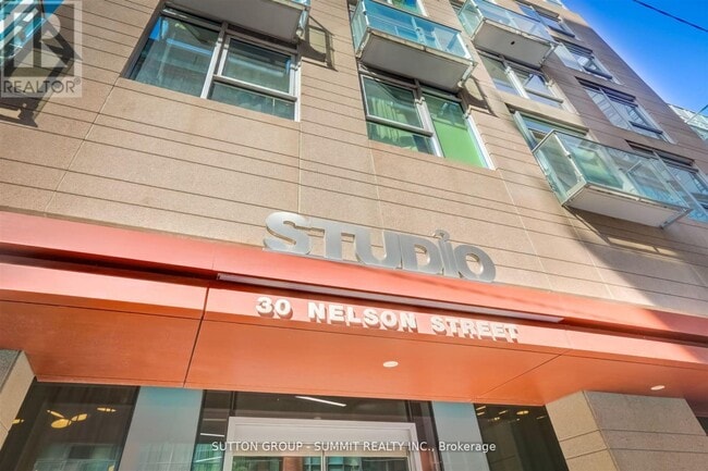 Photo du bâtiment - 30 Nelson St