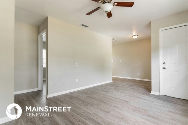 Building Photo - 4208 King Alfred Dr