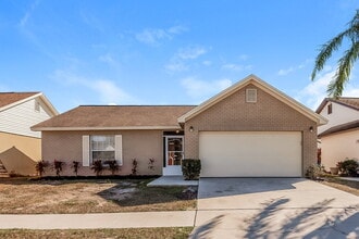 Building Photo - 208 Lookout Dr