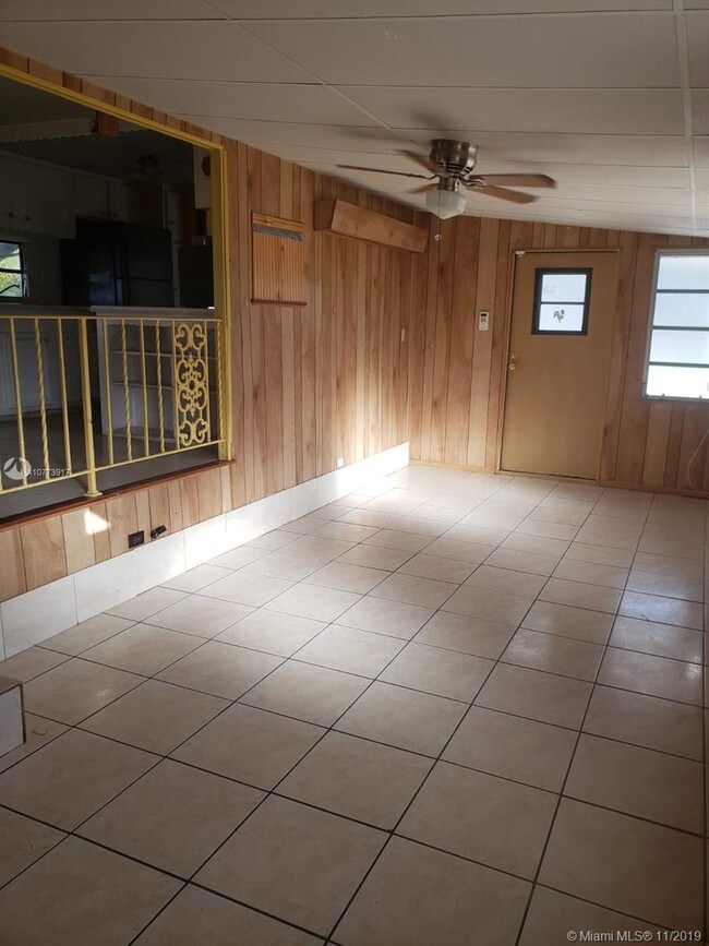 Foto del edificio - 800 SW 1st Ct