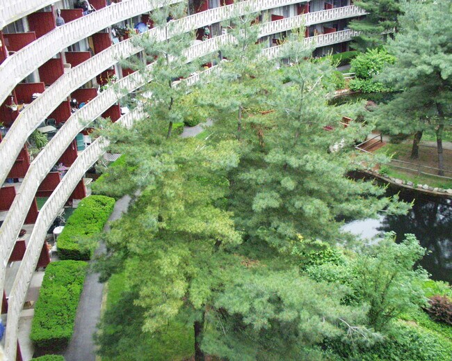 Foto del edificio - 200 Swanton St