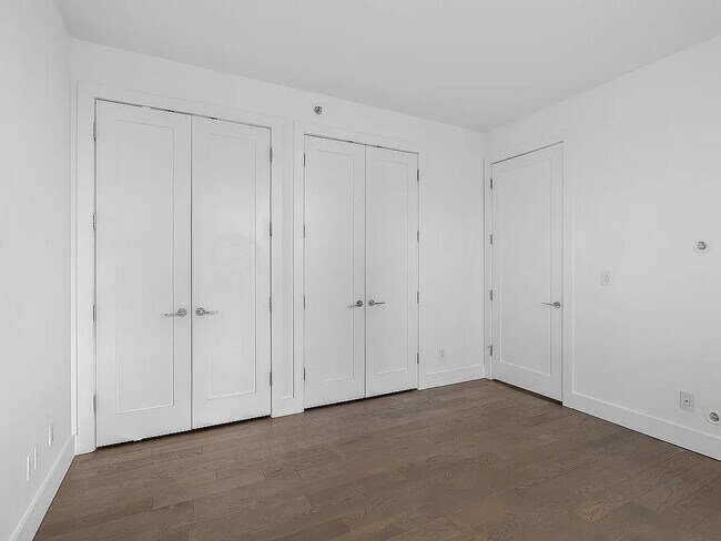 Foto del edificio - 519 Borden Avenue