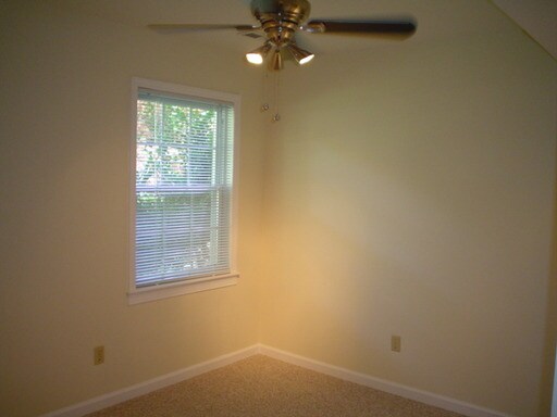 Building Photo - 4616 Hunters Creek Ln
