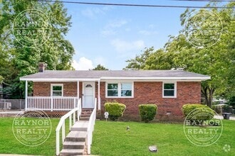 Building Photo - 402 E Stronach Ave
