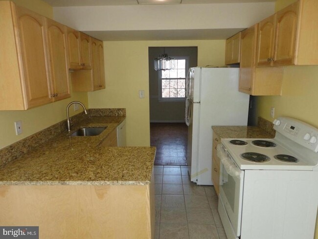 Foto del edificio - 9120 Conservation Way