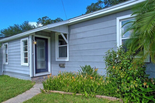 Foto del edificio - 1315 E Marks St