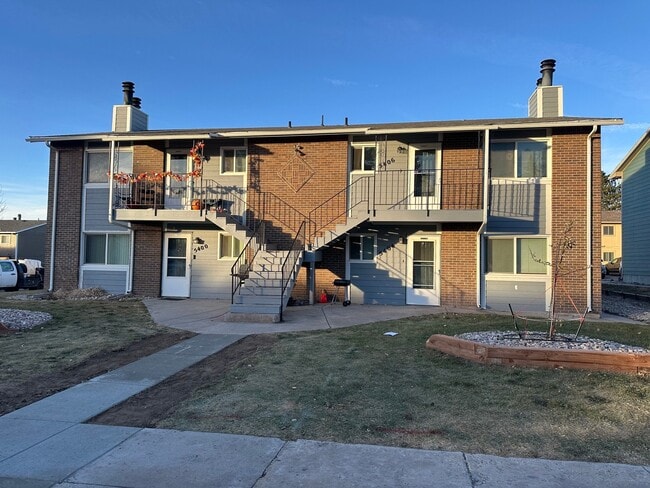 Building Photo - 5400 Imperial Ct