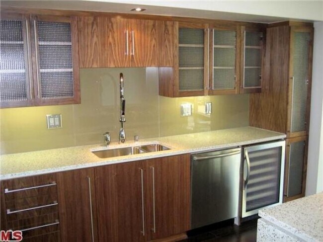 Foto del edificio - 1100 S Hope St