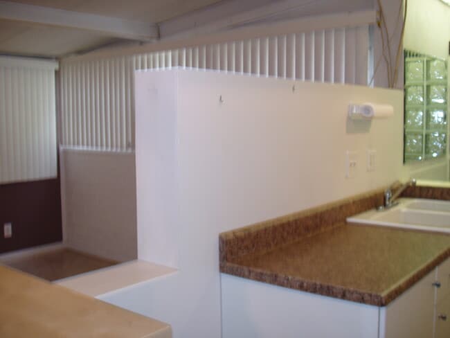 Building Photo - 463 S Fig Tree Ln