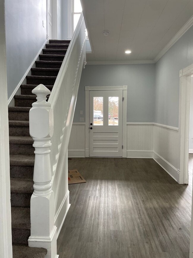 Foto del edificio - NEWLY RENOVATED 3 BED, 2 BATH STORY HOME IN THOMASVILLE