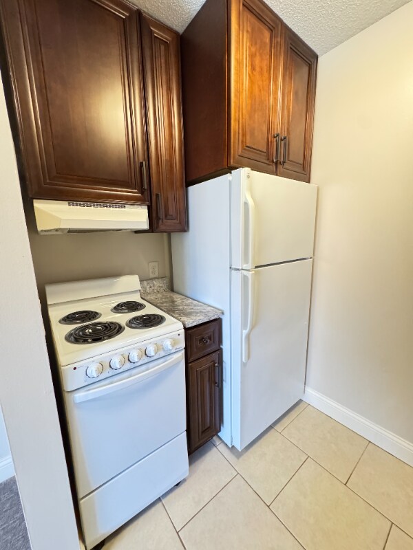 Foto del edificio - 1810 E St