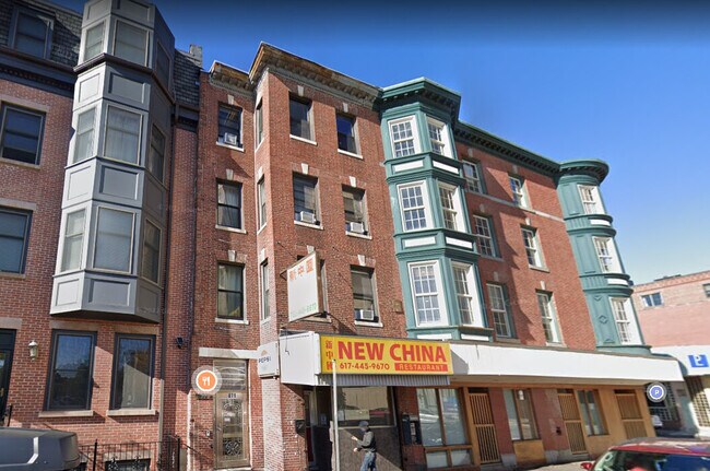 Foto del edificio - 871 Harrison Ave