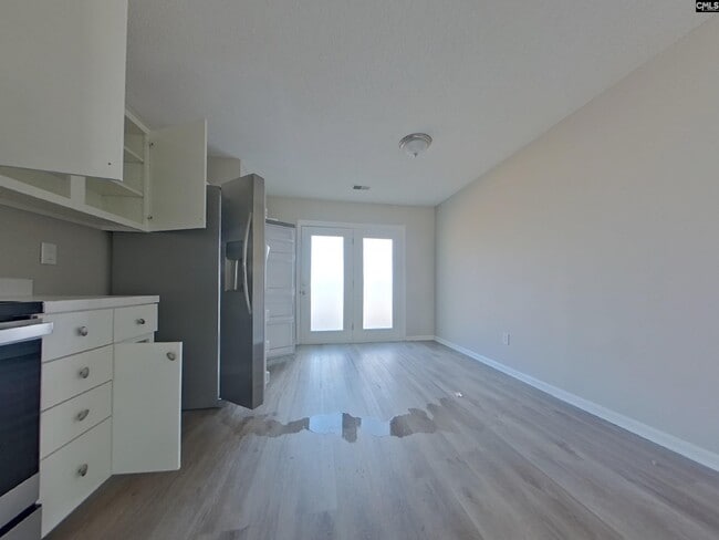 Building Photo - 3 Glen Knoll Ct