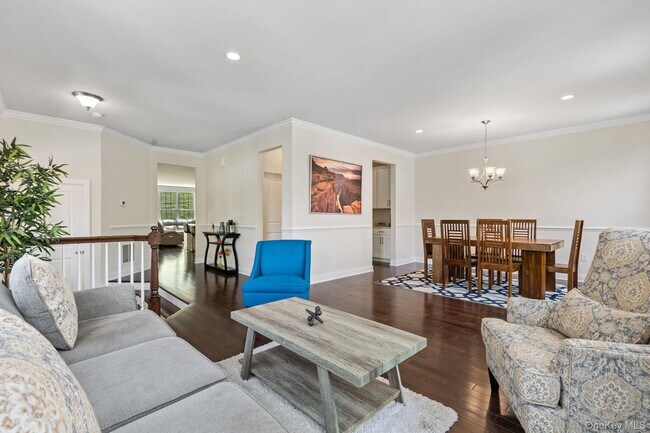 Foto del edificio - 19 Dennis Ln