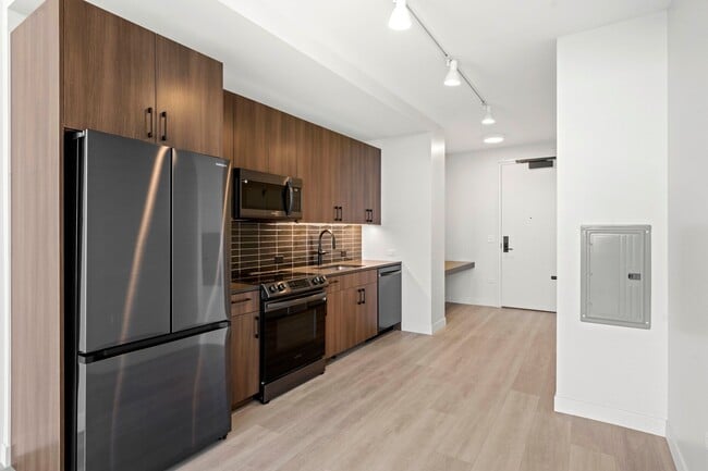 Photo - 355 S Aberdeen St Apartment