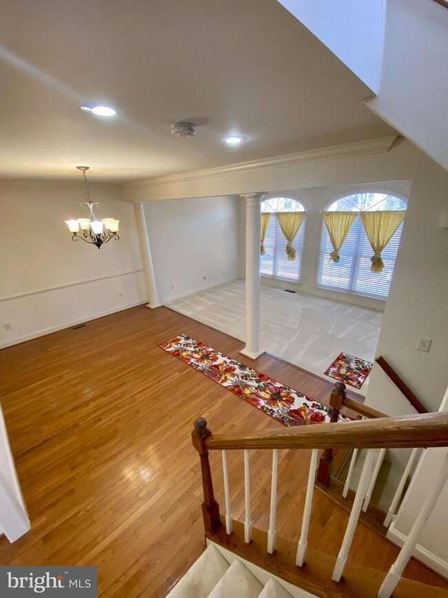 Building Photo - 2701 Chanbourne Way