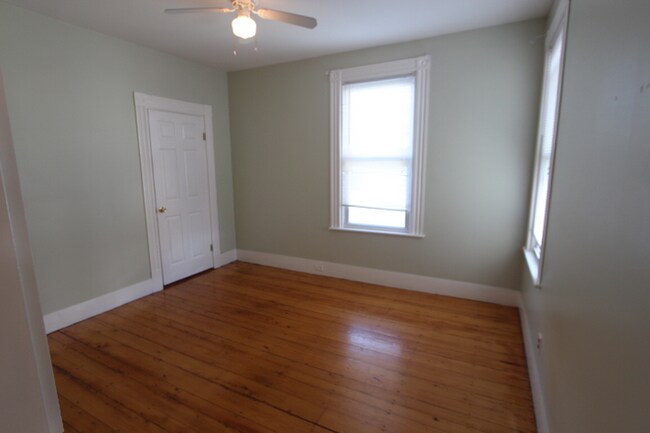 Building Photo - 2.0 bedroom in Somerville Massachusetts 02143