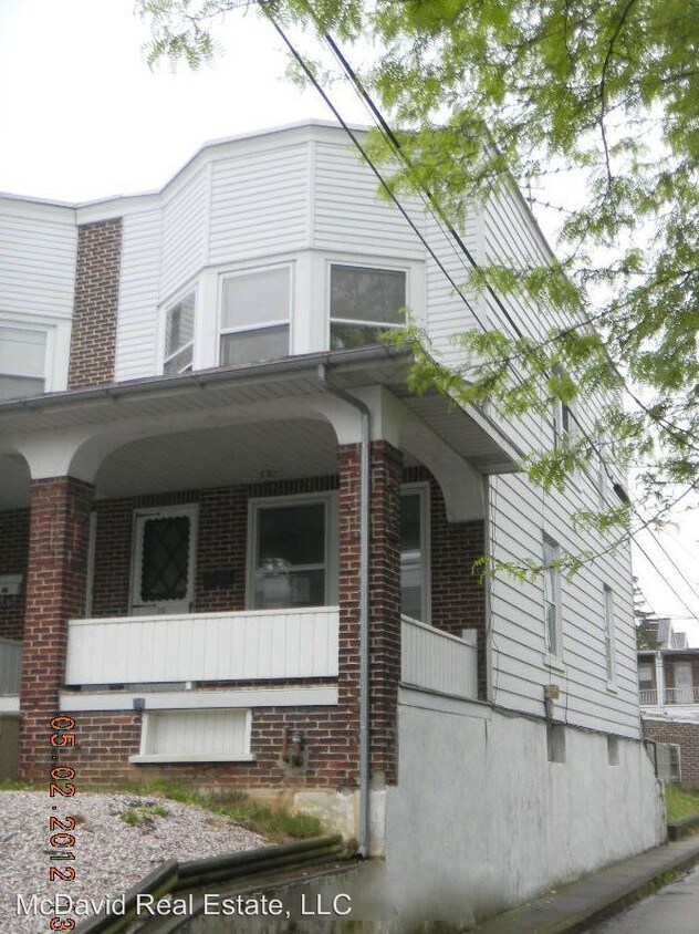 Primary Photo - 238 N Saint George St