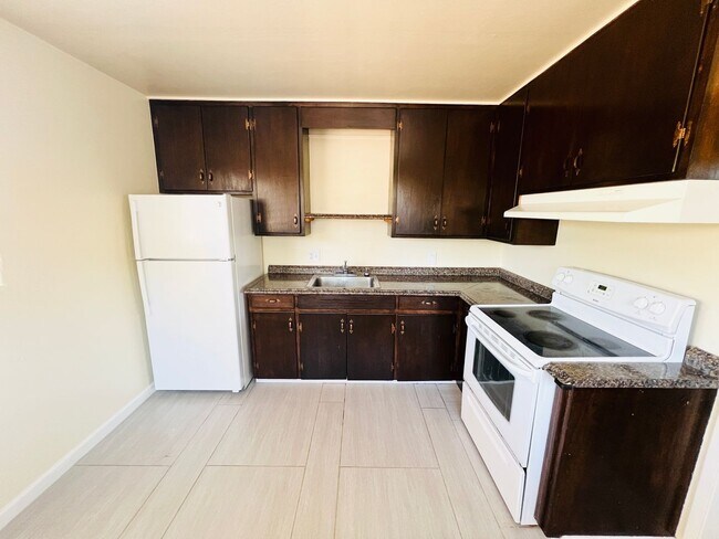 Building Photo - 2356 Gabriel Avenue