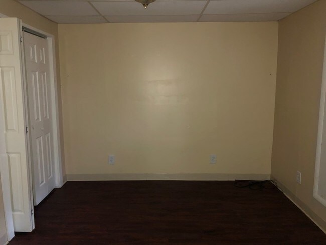 Foto del edificio - East Washington One Bedroom