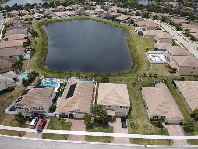 Foto del edificio - 11463 SW Halton St