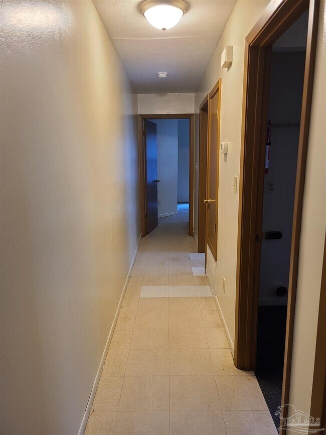 Foto del edificio - 608 N E St
