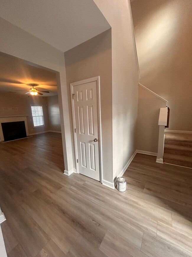 Foto del edificio - 4304 Dublin Rd